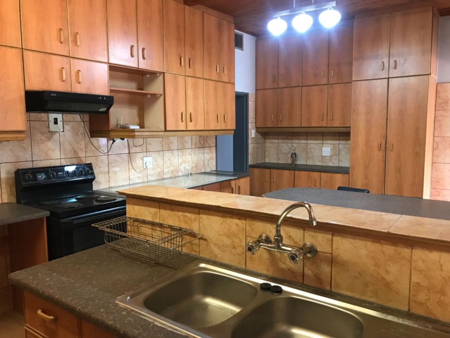 4 Bedroom Property for Sale in Oosterville Northern Cape